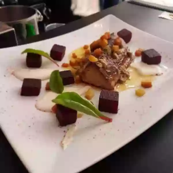Le restaurant - L'Insolite - Lourmarin - bon restaurant LOURMARIN